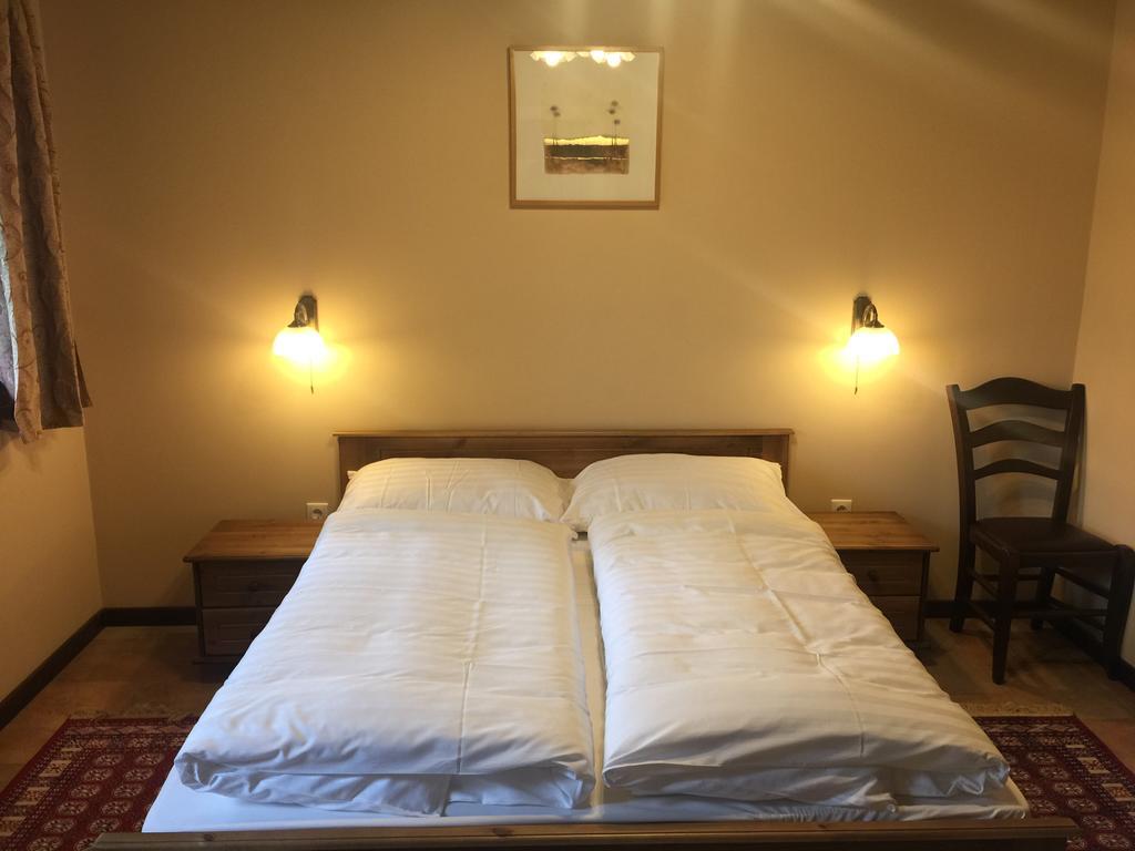Aurora Panzio Bed & Breakfast Bük Екстериор снимка