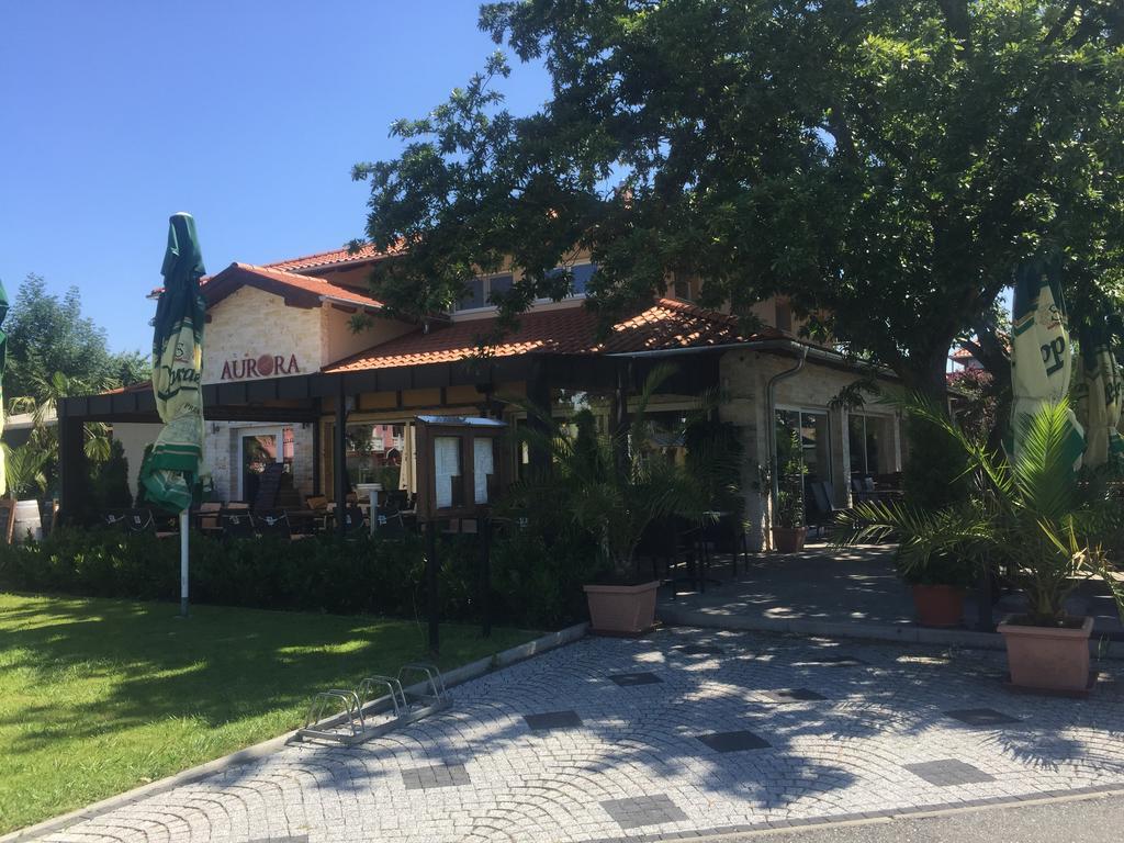 Aurora Panzio Bed & Breakfast Bük Екстериор снимка