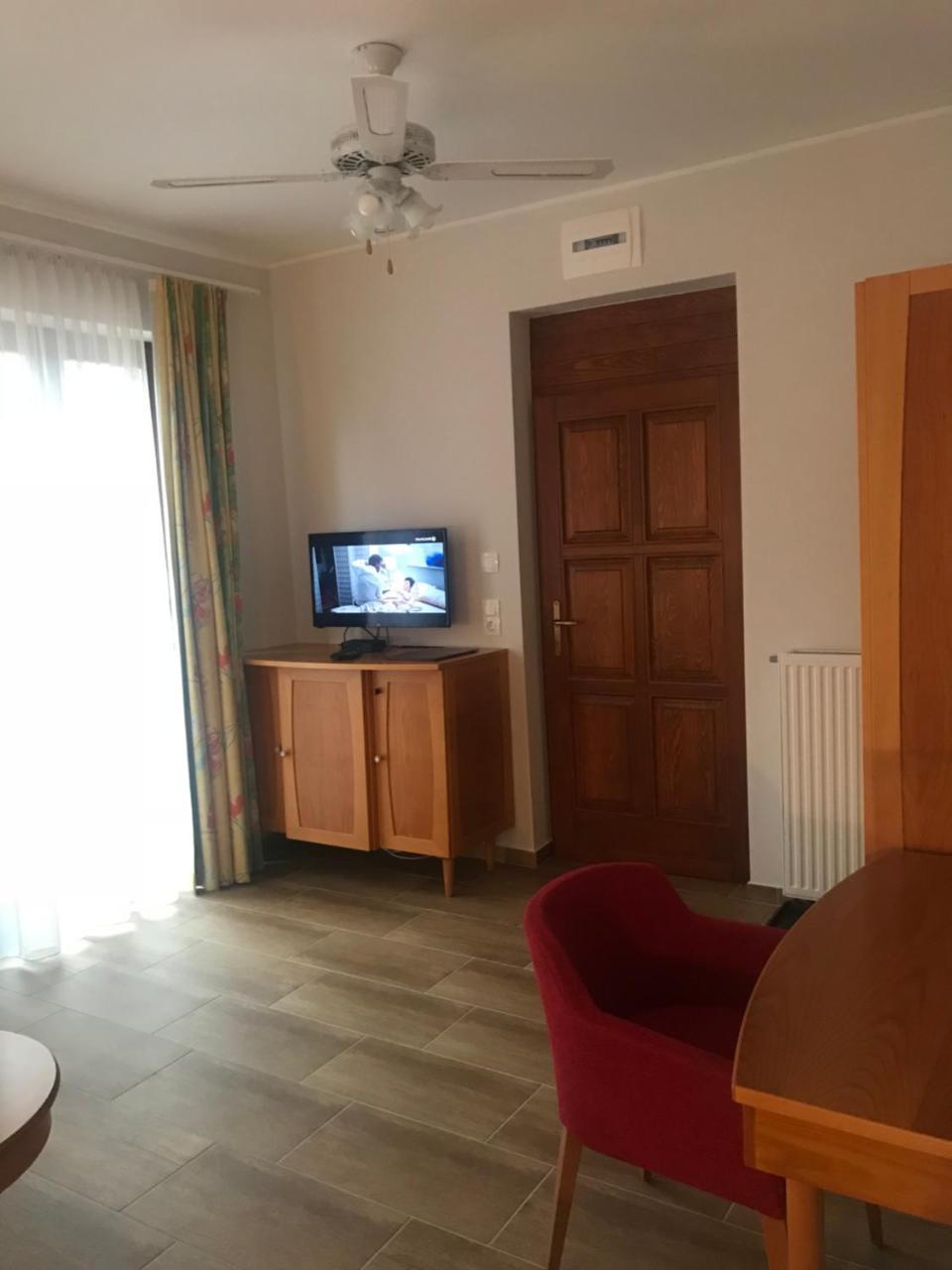 Aurora Panzio Bed & Breakfast Bük Екстериор снимка